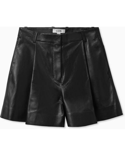 COS Pleated Leather Shorts - Black