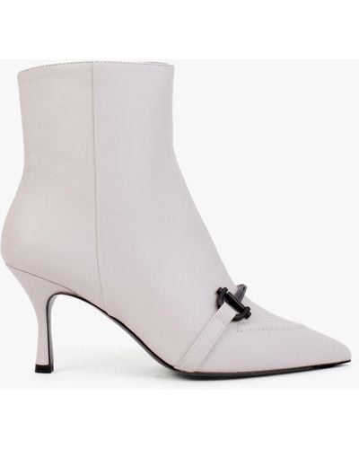Daniel Nuckle Light Gray Leather Horsebit Ankle Boots - White