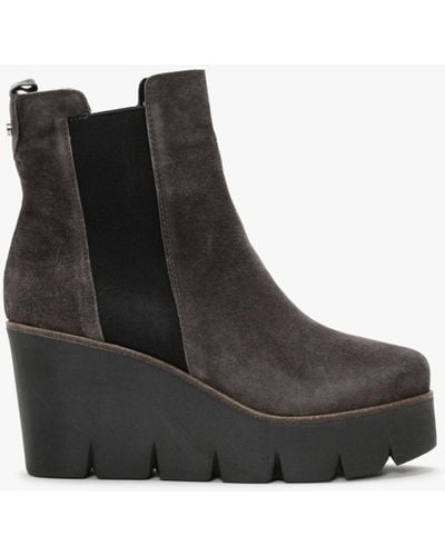 Alpe Alpaca Gray Suede Wedge Ankle Boots - Black