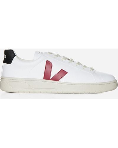 Veja Trainers - White