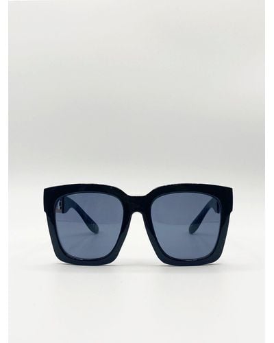 SVNX Oversized Sunglasses With Gold Chain Detail - Blue