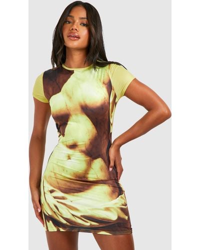 Boohoo Body Print Slinky Short Sleeve Bodycon Dress - Yellow