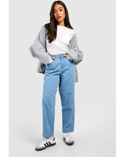 Boohoo Petite Mid Blue High Rise Mom Jeans 26"