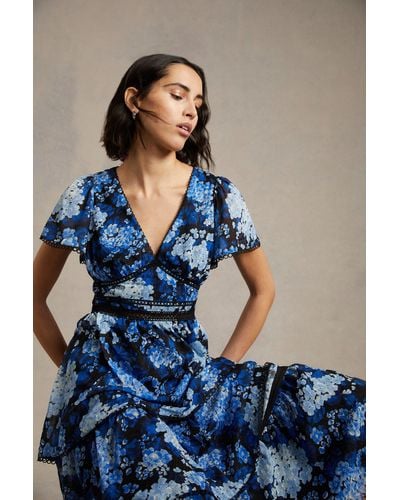 Oasis Petite Cluster Floral Lace Tiered Dobby Midi Dress - Blue