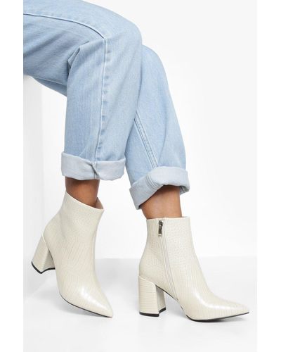 Boohoo Block Heel Pointed Croc Boots - Blue