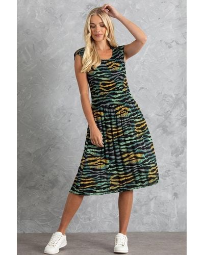 Klass Pleated Print Chiffon Dress - Green