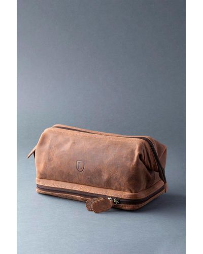 Lakeland Leather 'hunter' Leather Wash Bag - Grey