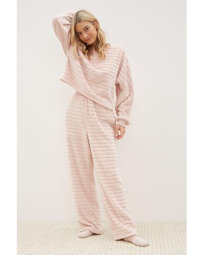 Dorothy Perkins Fluffy Ribbed Pyjama Set - Pink
