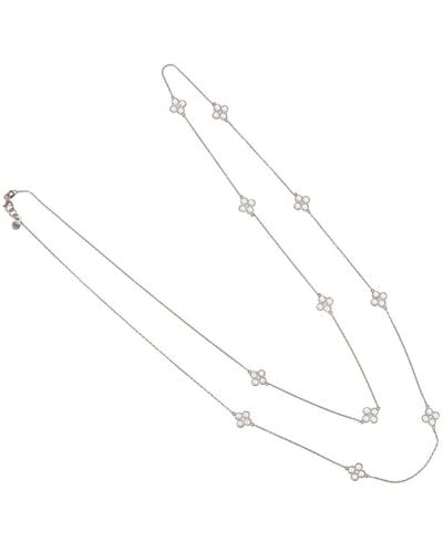 LÁTELITA London Flower Clover Long Chain White Quartz Necklace Silver