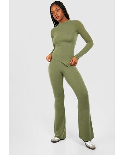Boohoo Tall Washed Two Tone Ribbed Flared Trousers - Green