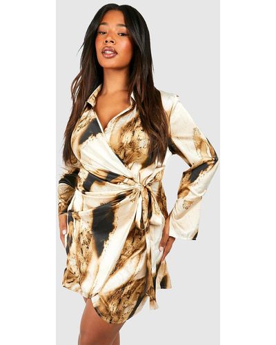 Boohoo Plus Marble Print Wrap Shirt Dress - Brown