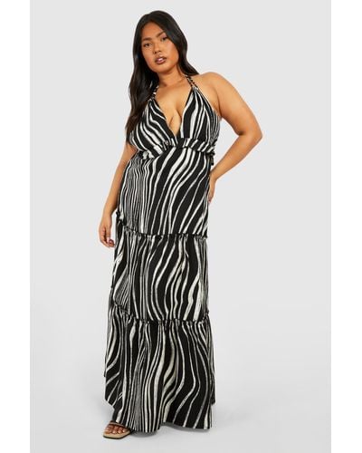 Boohoo Plus Abstract Print Halterneck Tiered Maxi Dress - White