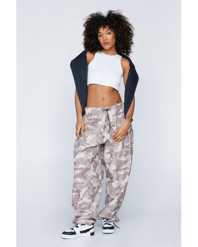 Nasty Gal Mid Rise Camo Print Cargo Trousers - Multicolour