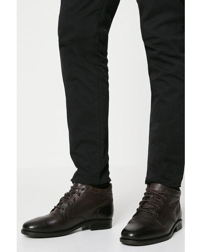 MAINE : Dean Leather Lace Up Chukka Boot - Black