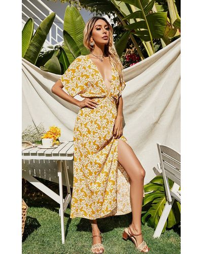 FS Collection V Neck & Back Detail Bohemian Style Maxi Dress In Olive Yellow Floral Print - Green