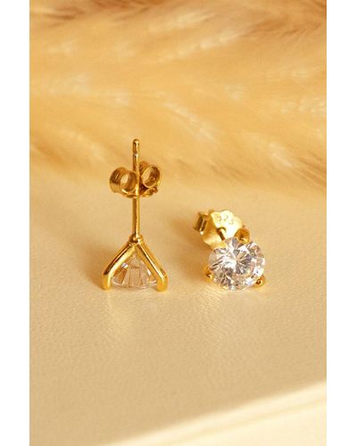MUCHV 6mm Gold Diamond Simulant Stud Earrings - Yellow