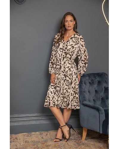 Klass Pleated Animal Print Long Sleeve Chiffon Dress - Grey