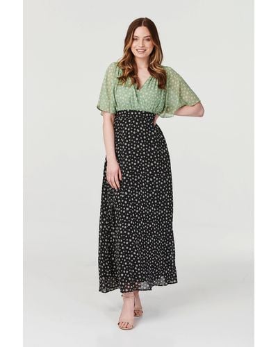 Izabel London Daisy Print Flared Sleeve Maxi Dress - Green