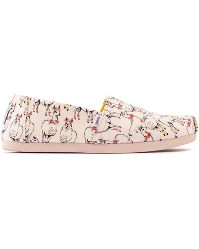 Toms llamas sale women's classics