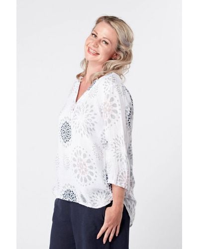 Luca Vanucci Linen Printed Top With 3/4 Sleeves - White
