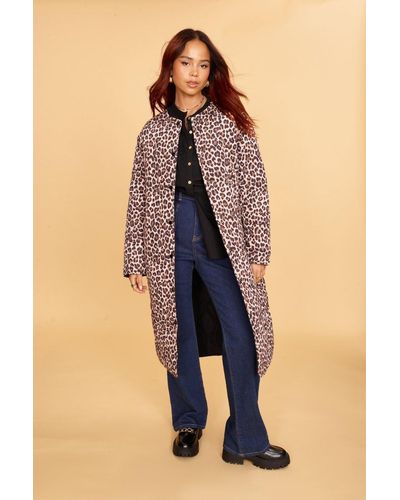 ANOTHER SUNDAY Reversible Longline Padded Coat In Leopard Print And Black - Blue