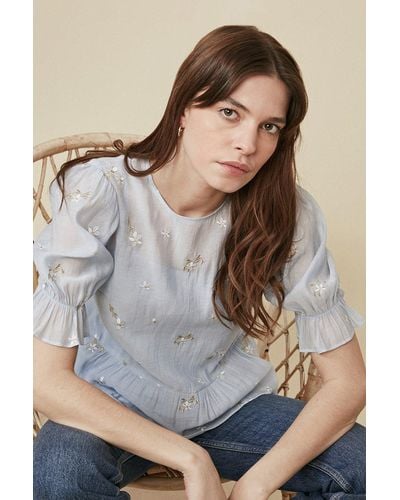 Oasis Flower Embroidered Puff Sleeve Top - Grey