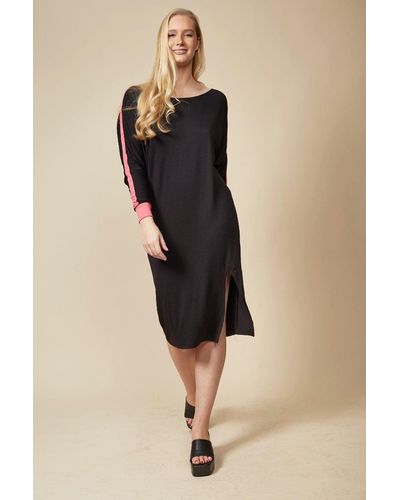 Hoxton Gal Relaxed Fit Dress With Pink Line - Natural