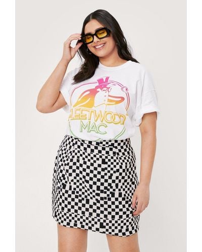 Nasty Gal Plus Size Fleetwood Mac Penguin Graphic T-shirt - White