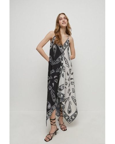 Warehouse Strappy Cami Maxi Dress In Scarf Print - Black