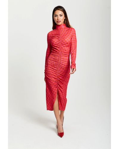 Liquorish Distorted Houndstooth Print Fitted Midi Dress With High Neck & Ruching Detail - Red