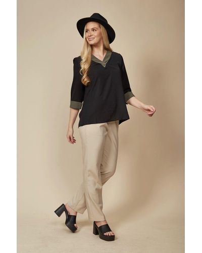 Hoxton Gal 3/4 Sleeves V Neck Top With Khaki Lines - Natural