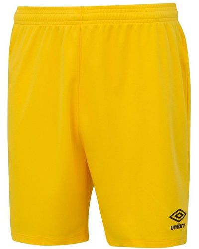 Umbro New Club Short - Yellow