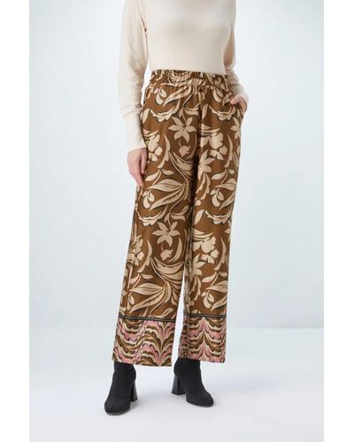 GUSTO Printed Satin Trousers - Natural
