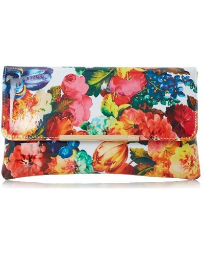 Dune 'bower' Clutch - Red