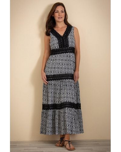 Klass Sleeveless Lace Trim Printed Boho Maxi Dress - Blue