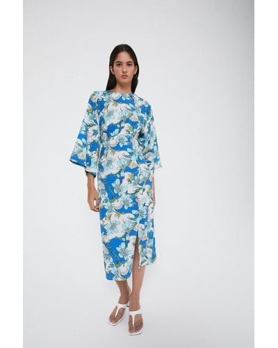 Warehouse Kimono Sleeve Dress In 70s Swirl Print - Blue