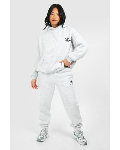 Boohoo Petite Dsgn Embroidered Tracksuit - White