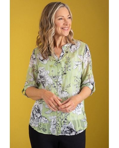 Anna Rose Garden Print Blouse With Necklace - Yellow