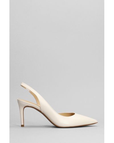 Michael Kors Alina Pumps In Beige Leather - Natural