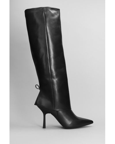 GISÉL MOIRÉ Mavy High Heels Boots In Black Leather