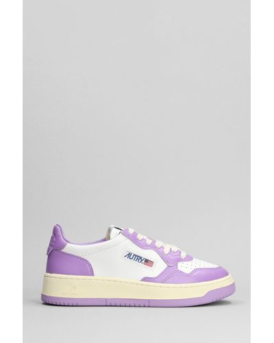 Autry Medalist Low Sneakers In Viola Leather - Pink