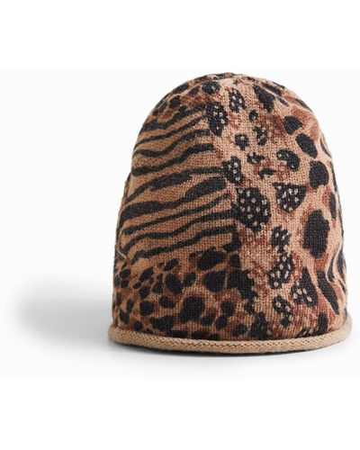 Desigual Knit Hat Patch Animal Print - Brown