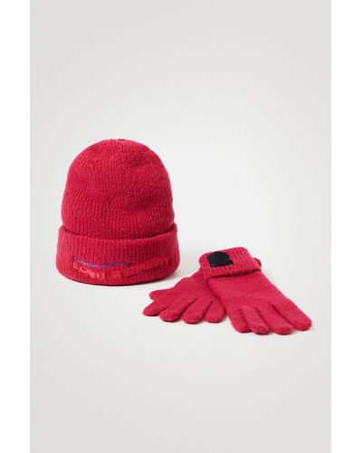 Desigual Gift Pack Of Hat And Gloves - Red