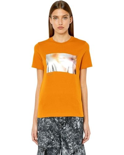 DIESEL T-shirt With Metallic Blurry-face Print - Orange