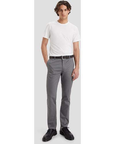 Dockers Signature Iron Free Khakis, Slim Fit with Stain Defender® - Negro