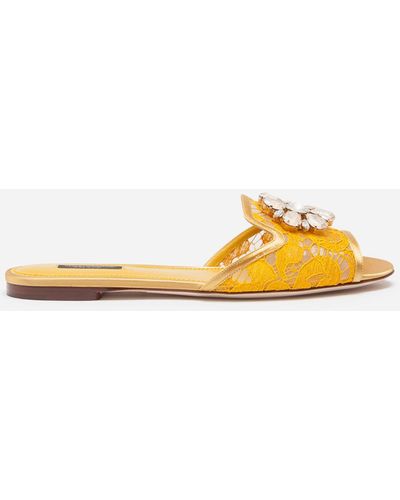 Dolce & Gabbana Slippers en encaje con cristales - Amarillo
