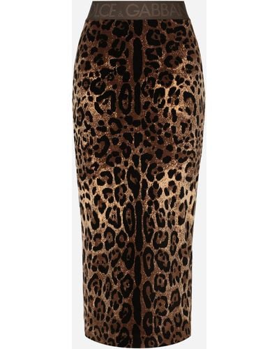 Dolce & Gabbana Falda midi de chenille estampado de leopardo - Marrón