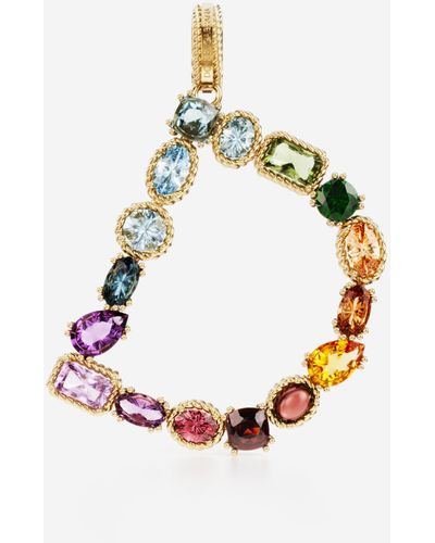 Dolce & Gabbana Charm D Rainbow alphabet aus 18-karätigem Gelbgold mit mehrfarbigen Edelsteinen - Mettallic