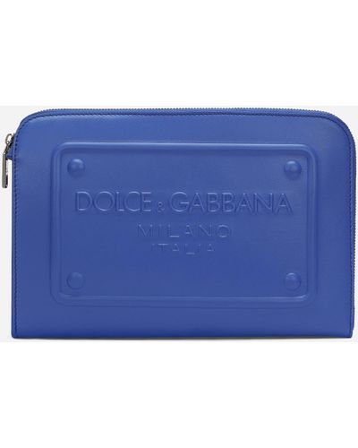 Dolce & Gabbana Kleine Pouch Bag aus Kalbsleder mit Relieflogo - Blau