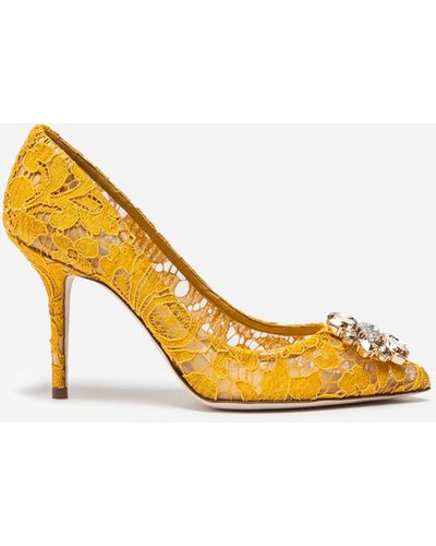 Dolce & Gabbana Lace rainbow pumps with brooch detailing - Gelb